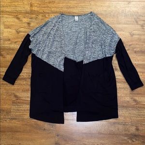 B Active Women’s Cardigan